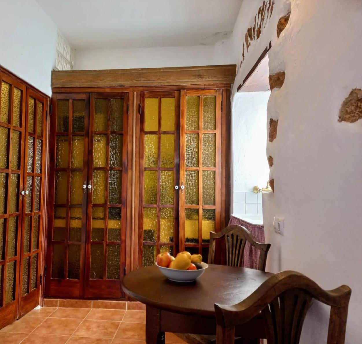 Encantadora Casita Con Molino Y Piscina Antigua  Extérieur photo